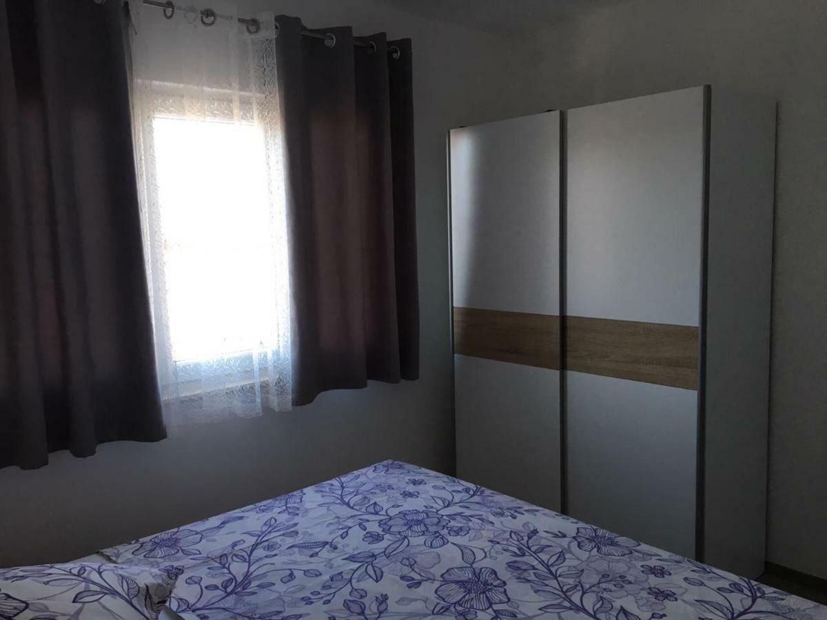 Apartman Ana Trogir Eksteriør billede
