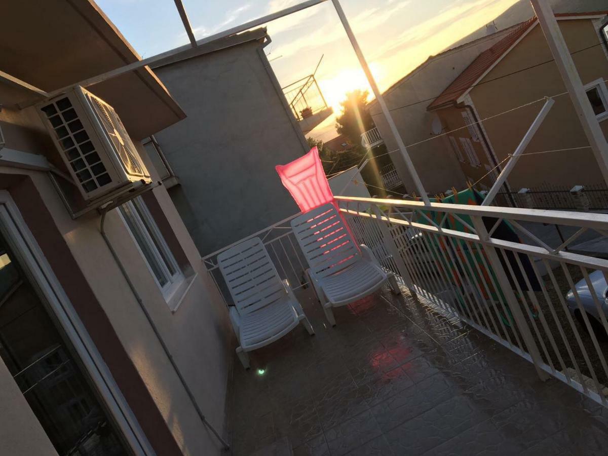 Apartman Ana Trogir Eksteriør billede