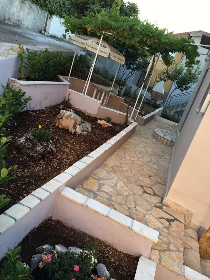 Apartman Ana Trogir Eksteriør billede